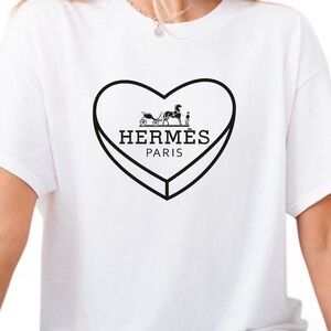 White Boujee Horse and Carriage Cotton Aesthetic T-Shirt